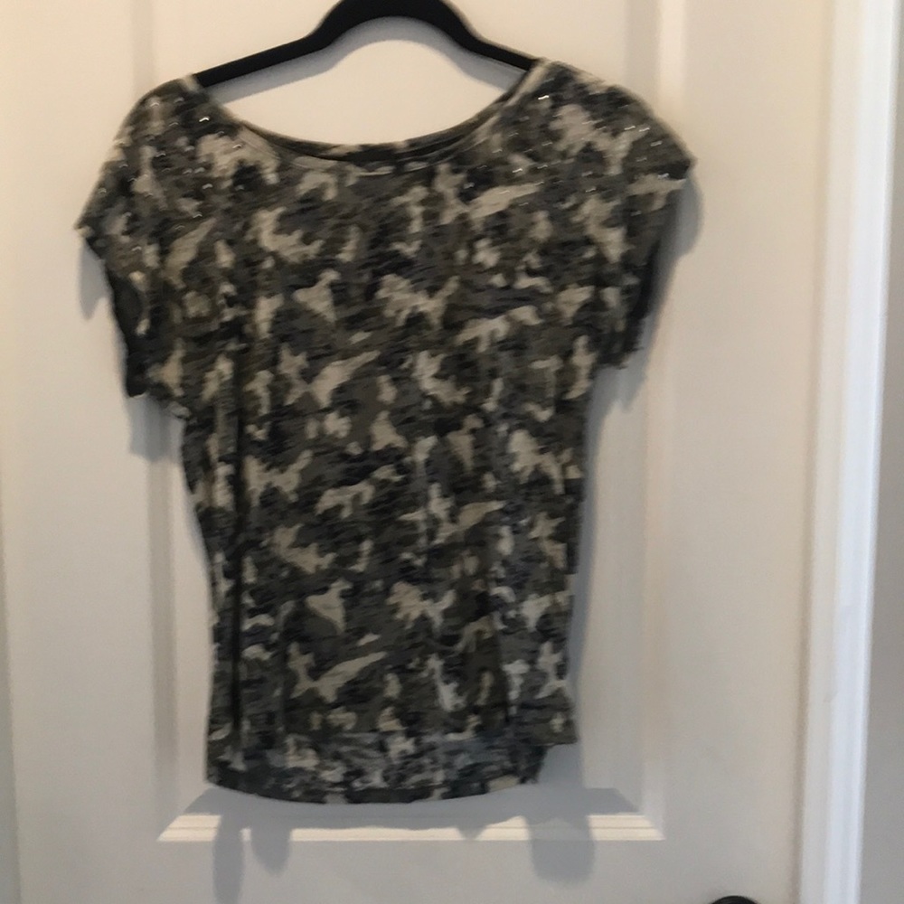 Wet seal T-shirt